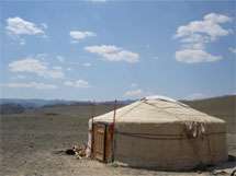 DIY yurt - sunud-sunod na mga tagubilin upang Gumawa ng isang yurt mula sa mga modernong materyales