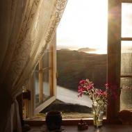 Why do you dream of a large open window?