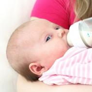 Flaskvägran Baby vid 7 månader vägrar flaskan