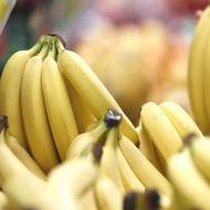 Hur man lagrar bananer hemma buntar och skivor För att förhindra att bananer blir svarta längre