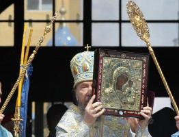 Anastassy metropolita: „Egyetlen Kuraev sem tudja lerombolni Krisztus egyházát!