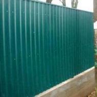 Basic rules for leveling a fence on uneven areas Features of creating a fence in areas with different slopes