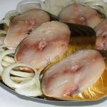 Calorie value Malamig na pinausukang mackerel