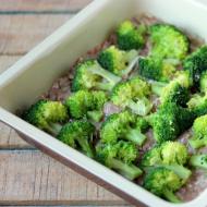 Casserole with broccoli and minced meat