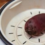 How and how much is cooked beets