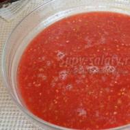 Pepper sa tomato sauce para sa taglamig