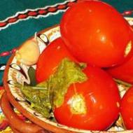 Recipes for cooking tomatoes in a barrel